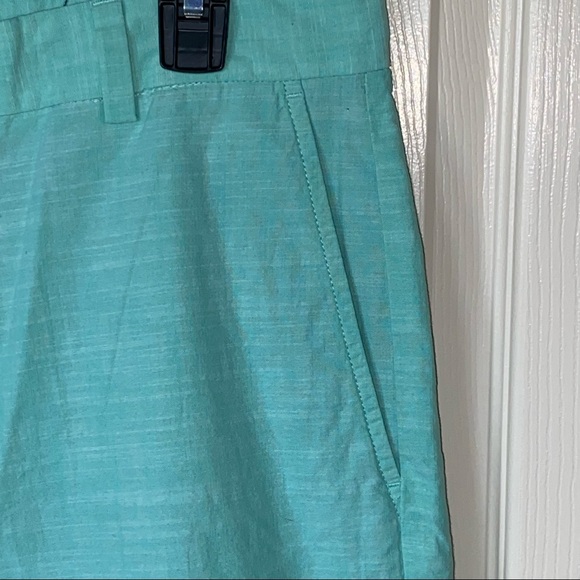 Vineyard Vines 9” Classic Breaker Shorts - Picture 3 of 10